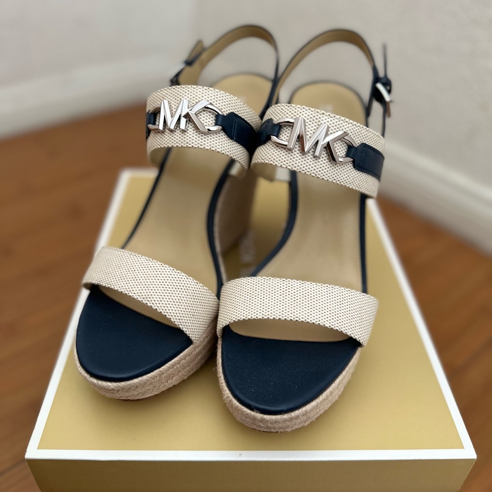 Michael Kors Reed Canvas Two-Tone Wedges – Navy, Size 11